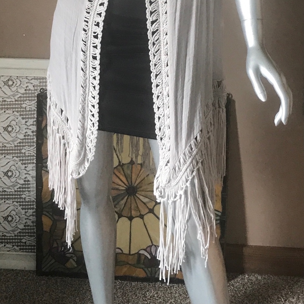 Small Medium Women’s Open Front Crochet Tie Waist Cardigan Vest Taupe Flowing - Picture 7 of 15